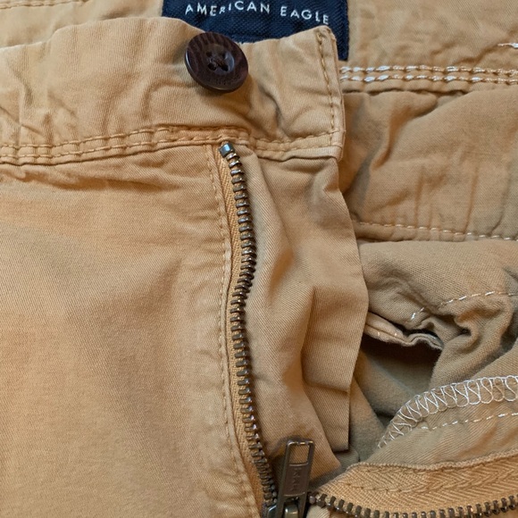 Men’s American Eagle Khaki Pants - Picture 3 of 5